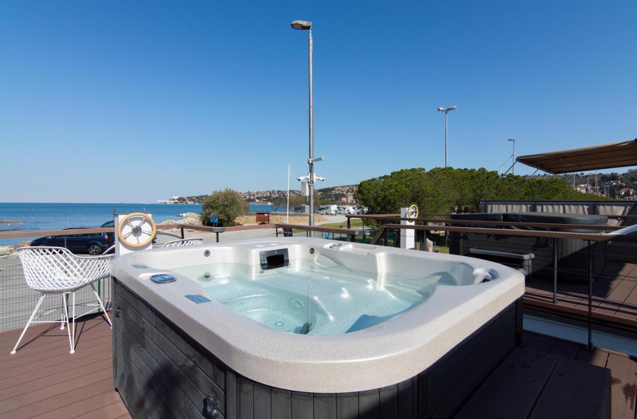 Eldamar Floating House Portoroz公寓 外观 照片