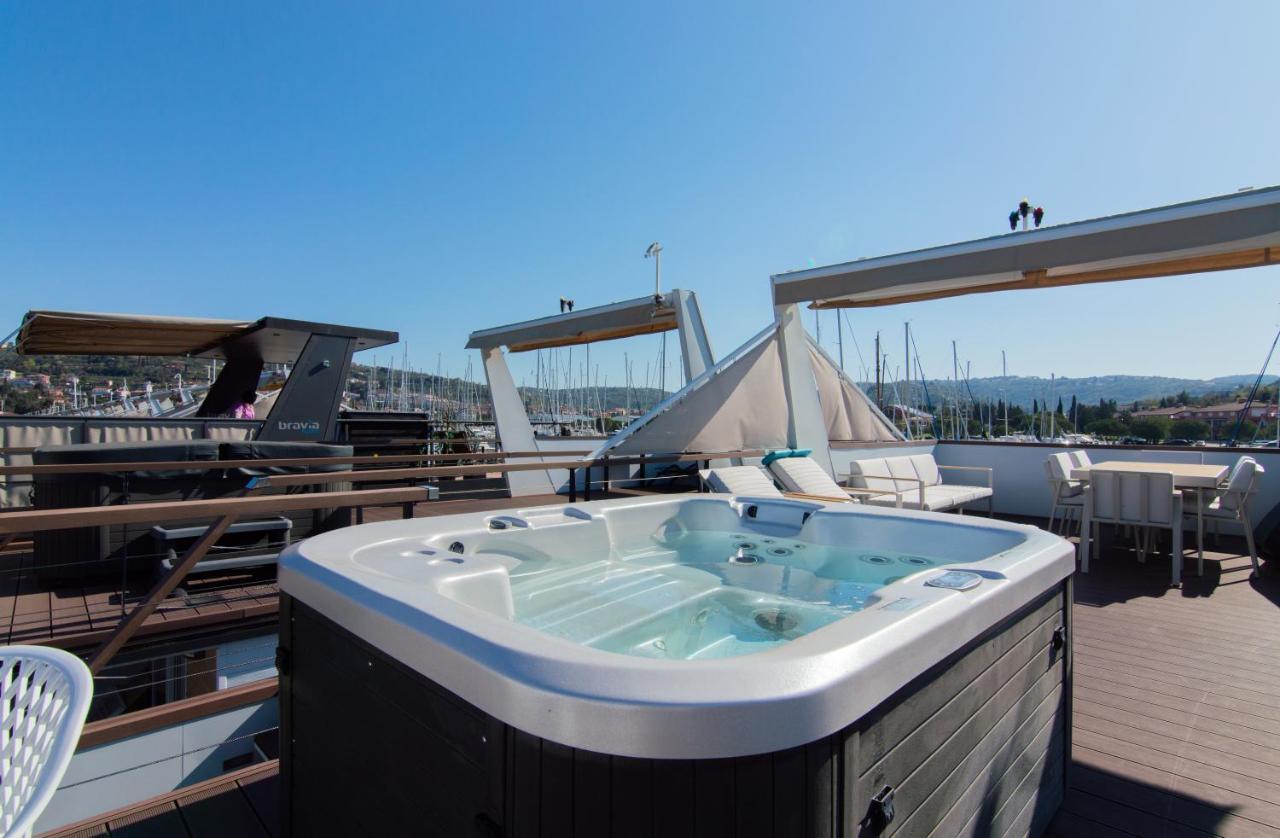 Eldamar Floating House Portoroz公寓 外观 照片